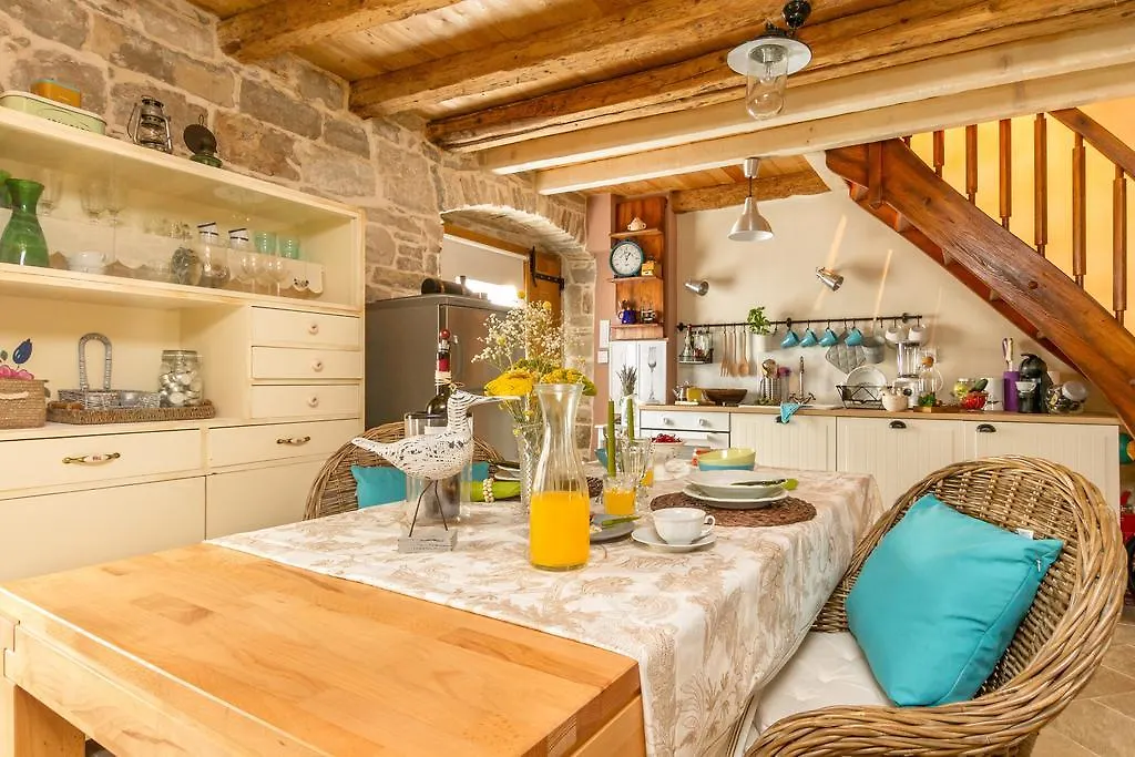 Holiday Home Vintage Split